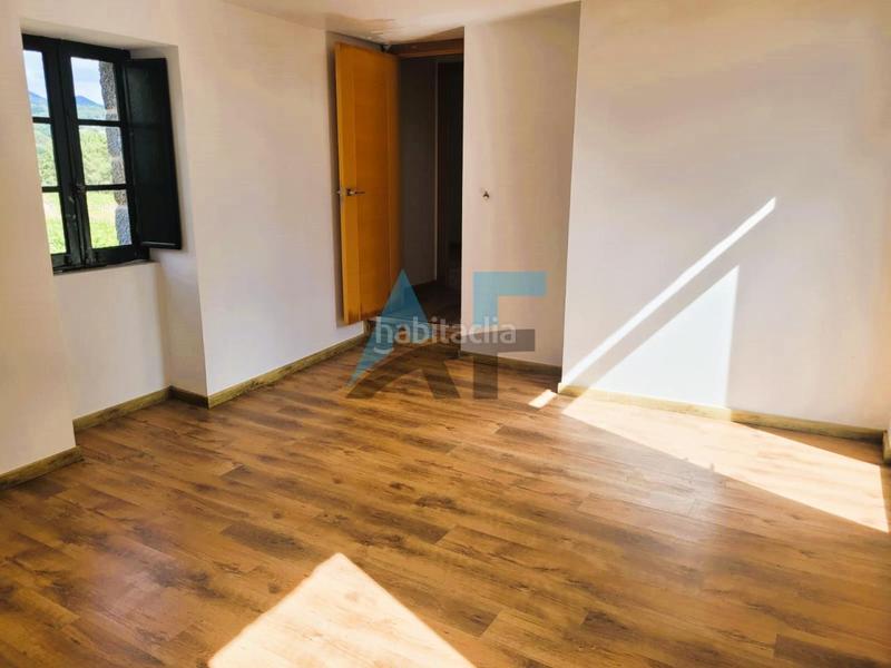 Foto f5ea86b2-cb6b-4a95-b651-27637d0e1be8. Chalet en Beade