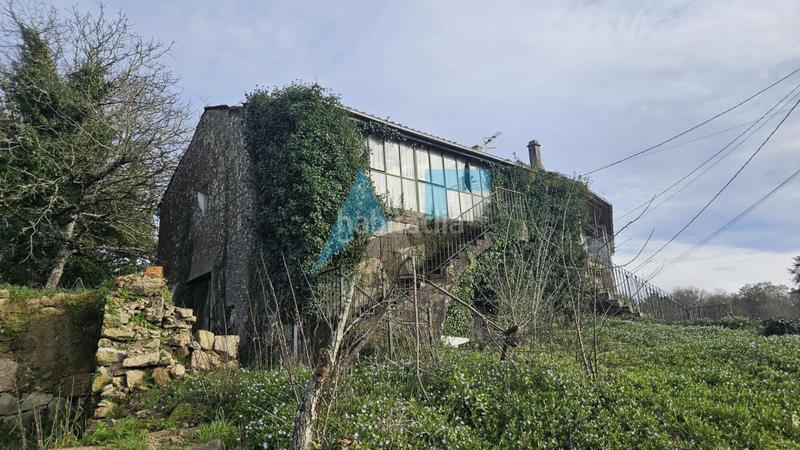 Foto 3409c75e-7b2a-4725-a6aa-1a2e0202c266. Casa con riscaldamento in Vilamarín