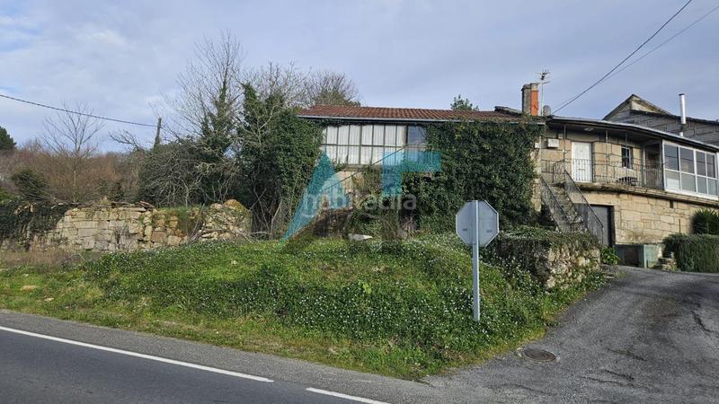 Foto c6c765b3-2dc7-4968-a657-ce0b9b9352d5. Casa con riscaldamento in Vilamarín