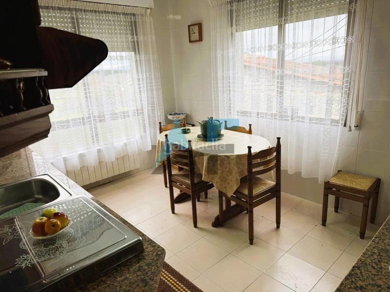 Foto 66d20c3b-0982-4892-bb27-833569ee36b9. Maison avec chauffage parking dans Maceda