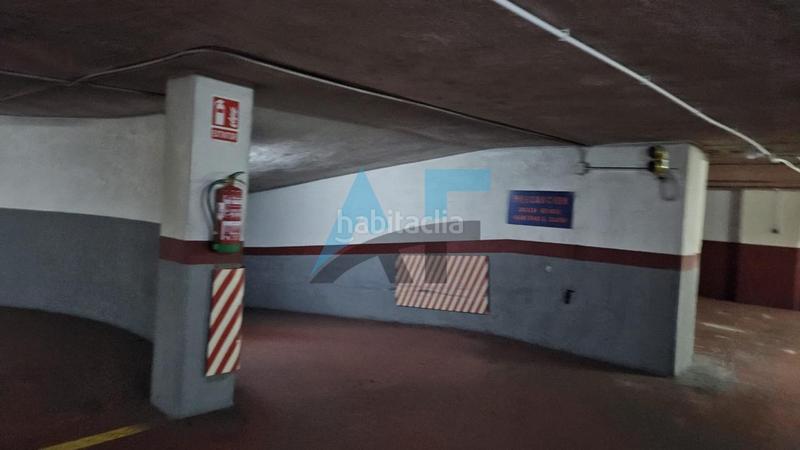 Foto fcfc52f8-671f-4e12-906d-aaaba2cf0208. Autoparkplatz in Centro Ourense