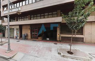 Car parking in Rúa Curros Enriquez