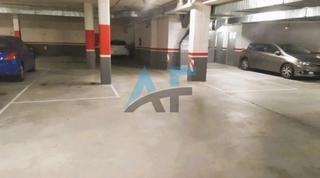 Aparcament cotxe  Rúa áviles de taramanco