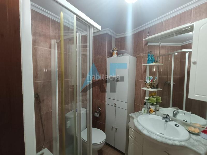 Foto c4e00a7b-87cb-4bad-840f-ab7f6162d0d8. Dúplex amb calefacció aparcament a Centro Ourense