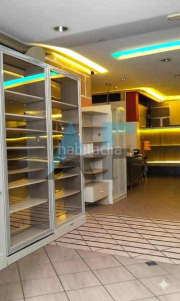 Foto 9b35483f-abe0-4b3f-a63c-5fe1be591675. Lloguer local comercial a Universidad Ourense