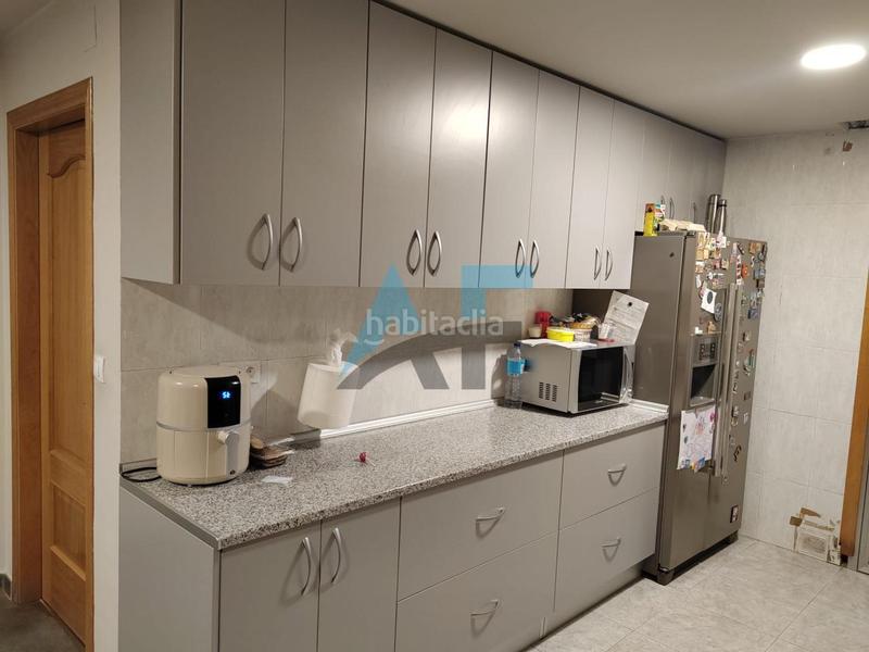 Foto e884b3c1-69f5-4f52-9f15-9381b856864d. Casa en Arnoia (A)