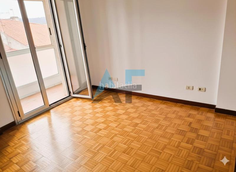 Foto c2eef61c-8360-48a6-83b1-e80d48d06e7c. Etagenwohnung mit heizung parking in Couto Ourense