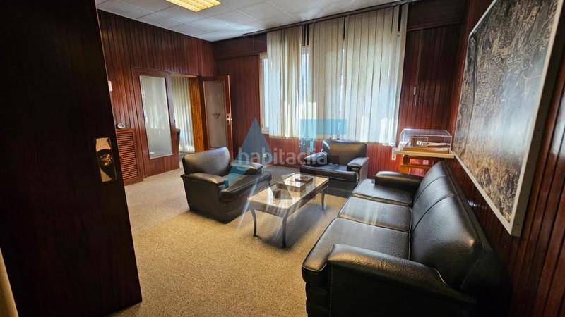 Foto d104ce99-9e06-460e-9e42-a9cb7c8d9829. Rent office space with heating in Centro Ourense