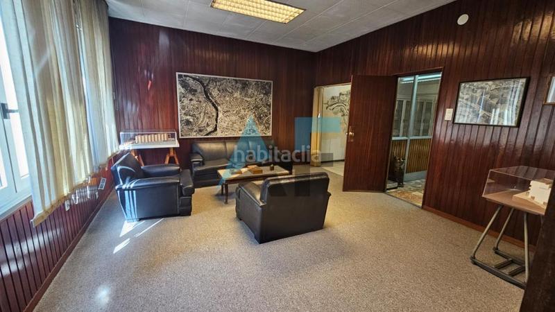 Foto 60346e50-bc0d-4cbb-81bb-b58dd1556065. Alquiler oficina en Centro Ourense