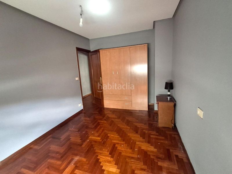 Foto b48cdbae-faeb-4441-8b4d-6e9332bbcab5. Pis amb aparcament a Ventiun Ourense