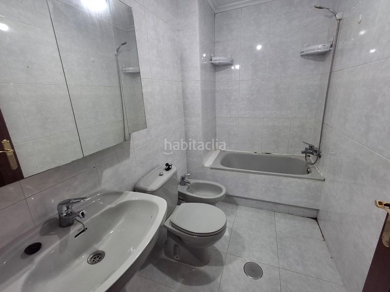 Foto ebb22b3b-dff2-40ea-86a6-efc32c661269. Pis amb aparcament a Ventiun Ourense