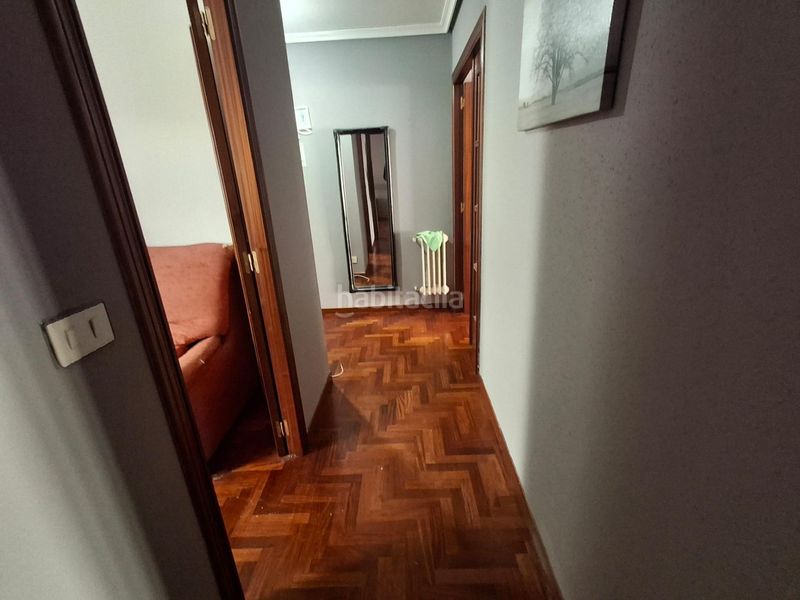 Foto f9b84df9-596a-46c9-9dd5-2813c1e72983. Pis amb aparcament a Ventiun Ourense