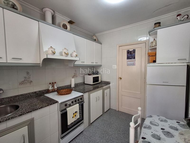 Foto 1113f350-4b21-468b-a481-cc8b1b31c9d8. Casa a Universidad Ourense