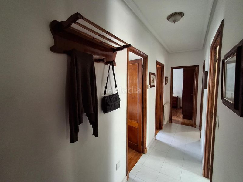 Foto 1ef7a10f-ac72-4001-904e-c484102b7eb2. Casa a Universidad Ourense