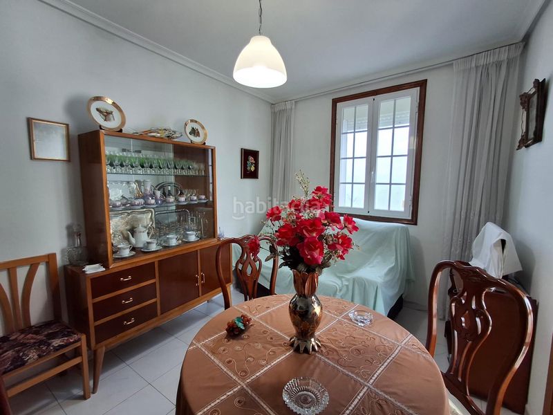 Foto 37c3b620-b562-4581-bf15-b04e5c6eb99c. Casa a Universidad Ourense