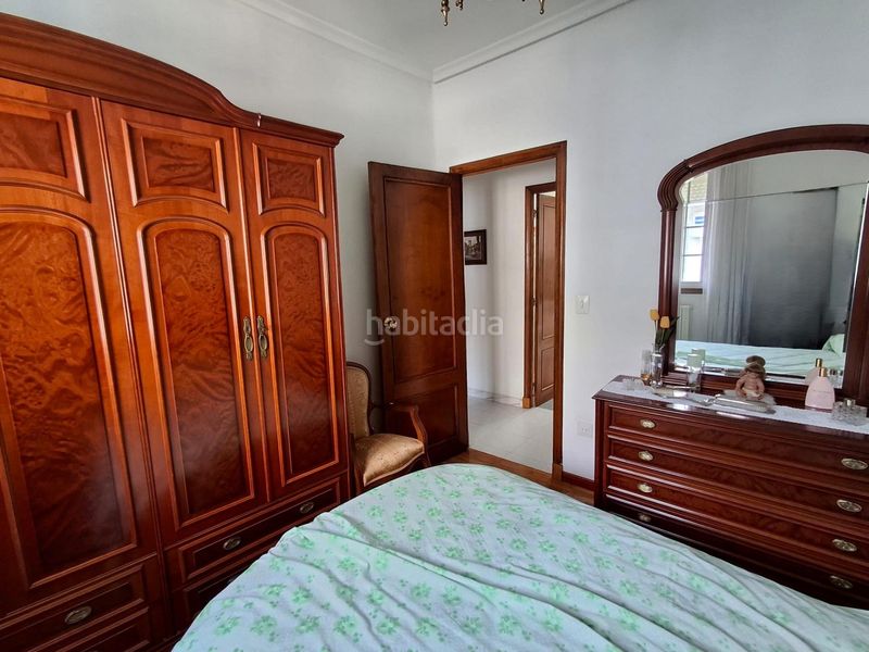 Foto 5250fbf5-b748-4d75-8cd7-632585001b7e. Casa a Universidad Ourense