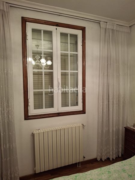 Foto 83ab5048-920a-44d6-b836-14c13b2a629f. Casa a Universidad Ourense