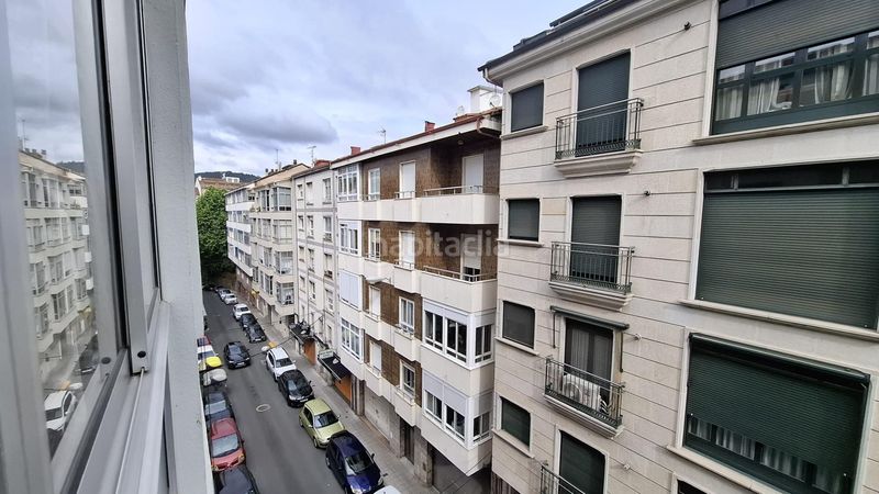 Foto 6d81ddb1-a710-4cb2-acb3-5b3b42c1654d. Pis a A Ponte Ourense