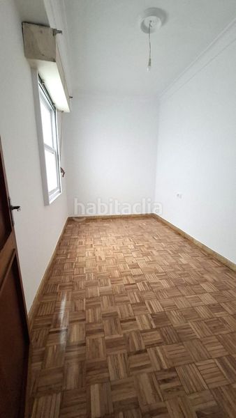 Foto ea226100-a42c-450d-8e38-3189a2bb5dd0. Pis a A Ponte Ourense