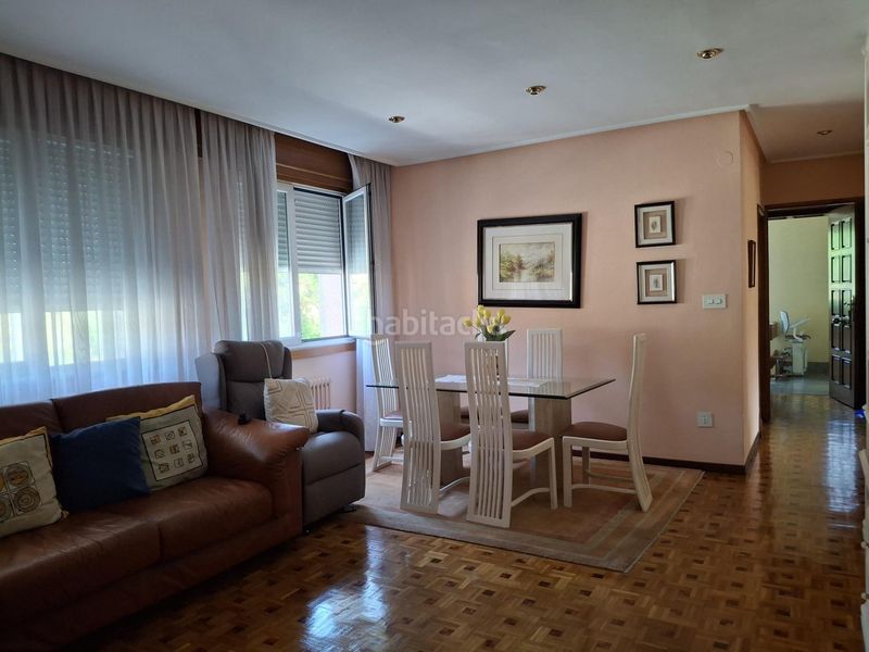 Foto 3a807338-29d3-4c41-bb08-ec38a94954f3. Casa amb calefacció aparcament a Vistahermosa Ourense