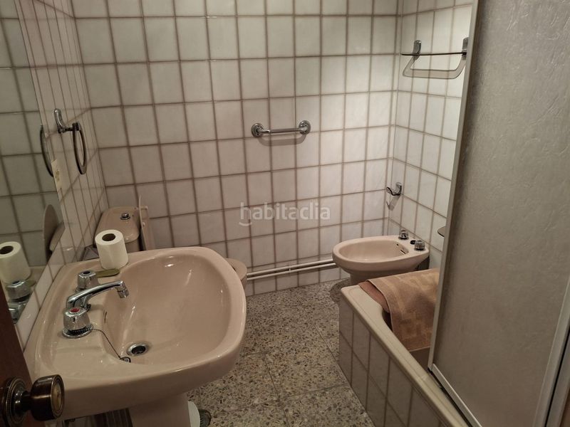 Foto ec3bbac1-76d0-499f-9b5a-115ebd4283cc. Casa amb calefacció aparcament a Vistahermosa Ourense