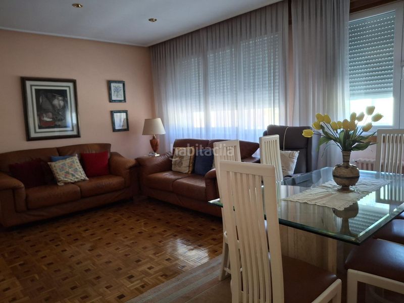 Foto f89290ef-c8f5-44da-83ba-5ac8cdc233e6. Casa amb calefacció aparcament a Vistahermosa Ourense
