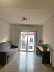 Rent Apartment in Casco Viejo. Acogedor piso recién reformado en alquiler en praza anxo, ourens