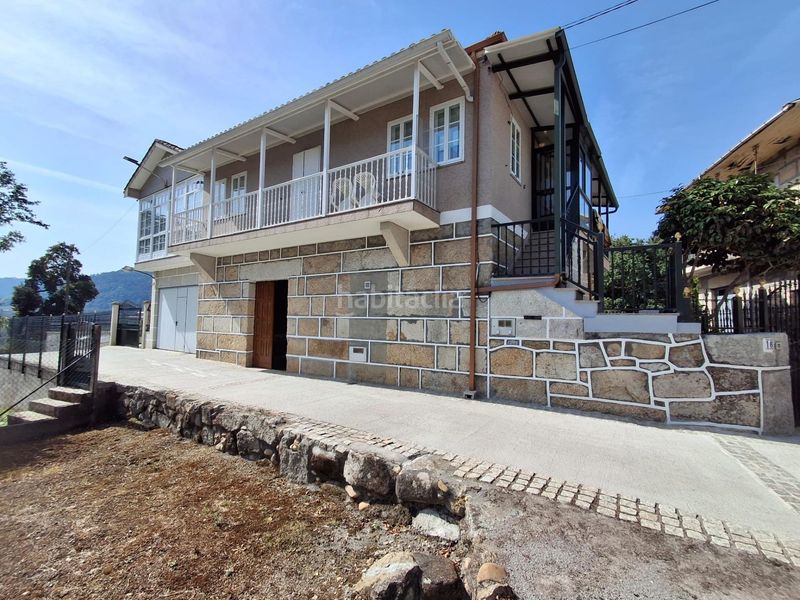 Foto 1b19ff79-fa88-401e-af94-fbb30834d4de. Casa amb calefacció aparcament a Cenlle