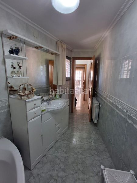 Foto 45082279-634f-4a2b-9d64-82a77bd6a9bd. Casa amb calefacció aparcament a Cenlle