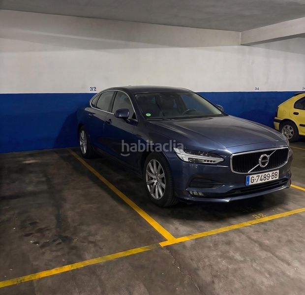 Foto a8417b84-ca08-448f-becc-ed5b31d72199. Aparcament cotxe a Centro Ourense
