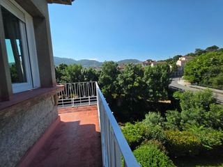 Rent House in As Lagoas. Alquiler estudiantes  zona as lagoas, ourense