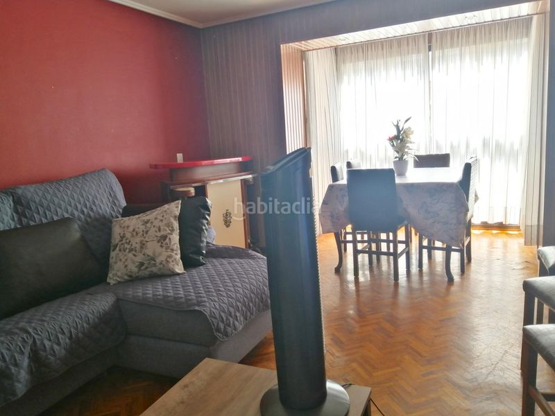 Foto 6e271a75-3d77-4453-8dbf-849fe406b73c. Pis amb aparcament a Centro Ourense