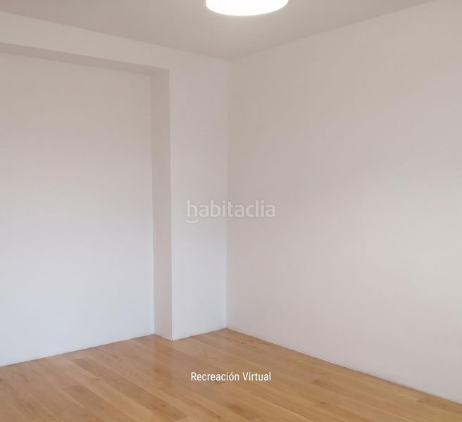 Foto 7f8dd1d7-71e0-4734-b246-3bf76eb148b0. Pis amb aparcament a Centro Ourense