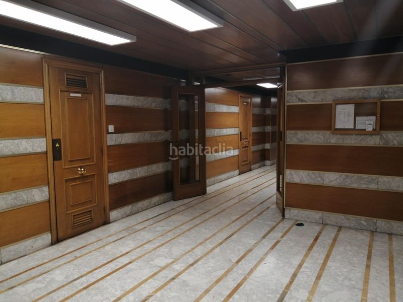 Foto 9ea85806-6ad2-4df4-829a-d6db52fe424b. Pis amb aparcament a Centro Ourense
