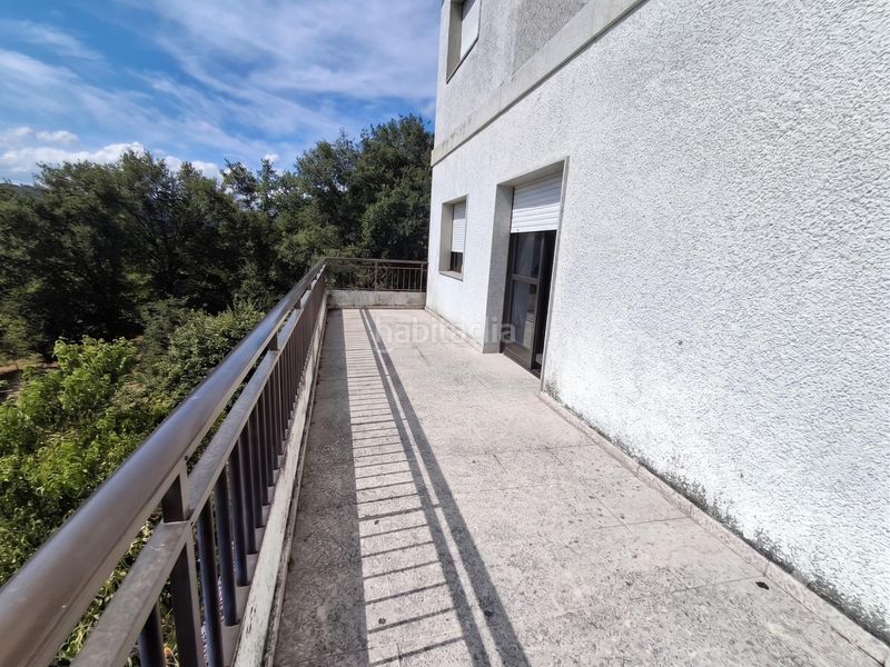Foto 5215b8ec-8229-4dff-9f87-f8a365ceb635. Xalet amb calefacció a As Lagoas Ourense