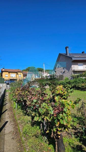 Foto 21936b89-7d09-4d26-8a2b-2b0f160f9cba. Terreny residencial a As Lagoas Ourense