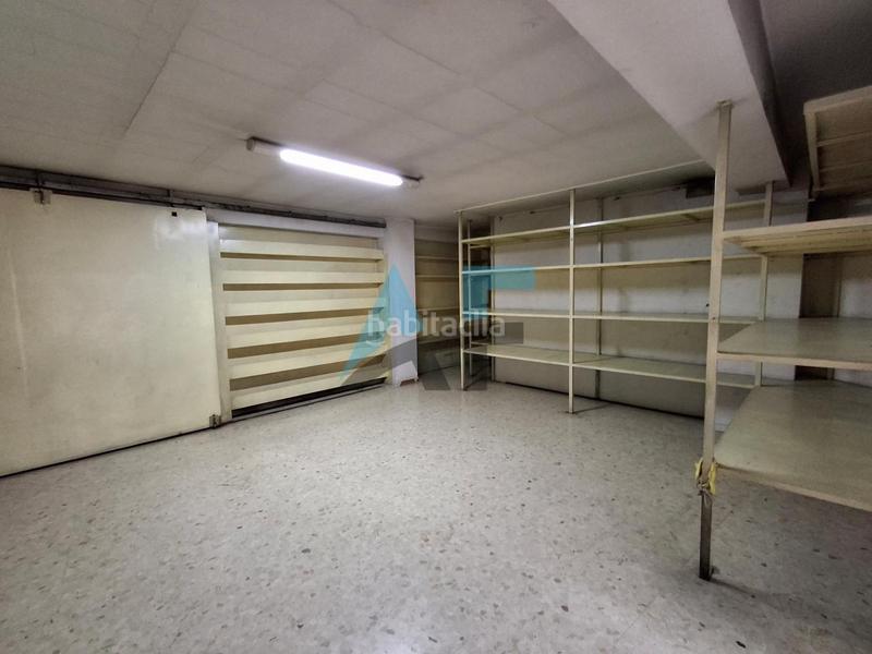 Foto f0e07beb-9b6f-472e-96bf-654a1adc51ee. Alquiler local comercial en Centro Ourense