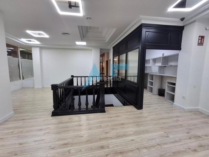 Foto 7ac4844b-2c18-4f51-b0fa-a8f3e6035cd5. Lloguer local comercial a Centro Ourense