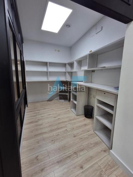 Foto ed7c42dc-9fa4-4a22-89ad-e9206eb11c71. Lloguer local comercial a Centro Ourense