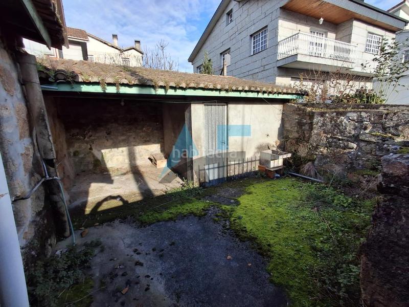Foto 494c8edb-ccd7-4819-aa6d-f2b7db735552. Casa a As Lagoas Ourense