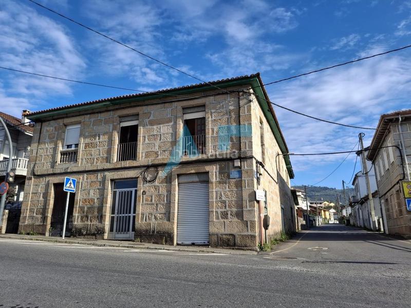 Foto 4ab56a46-7b5b-4b0b-84bf-5667d62a4766. Casa a As Lagoas Ourense