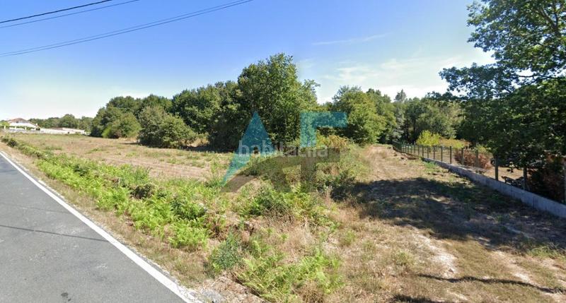 Foto 84ad7bde-6d4d-4fb4-9383-59792a3907a6. Terreno residencial en Amoeiro