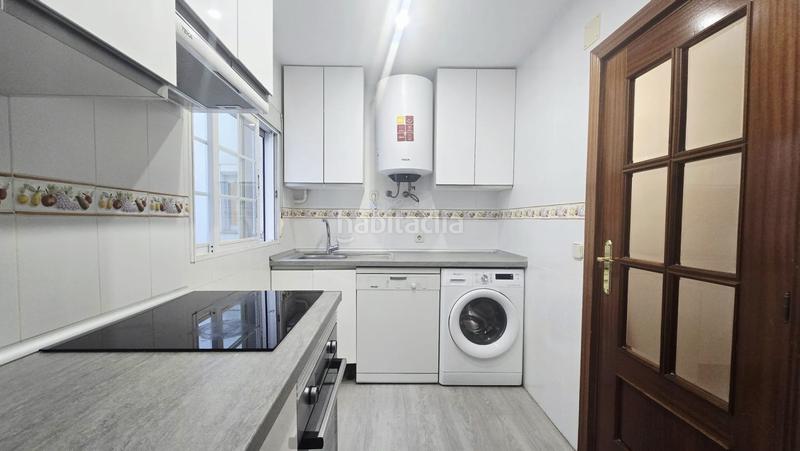 Foto 7d942a2b-467a-4464-a7d8-1a1d3cd6208a. Rent flat with heating in Fuente del Berro Madrid