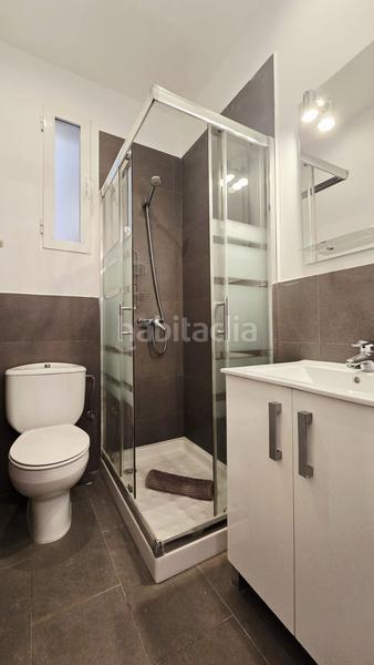 Foto 9a8b1a54-c911-4e8b-a59e-aa2eb1bd956c. Location appartement avec chauffage dans Recoletos Madrid