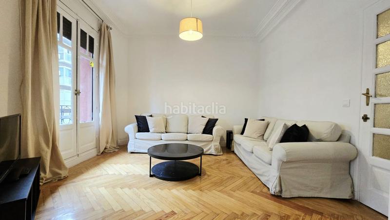 Foto d975b7ae-08ba-4e0a-88e4-a6600f03de64. Rent flat with heating in Recoletos Madrid