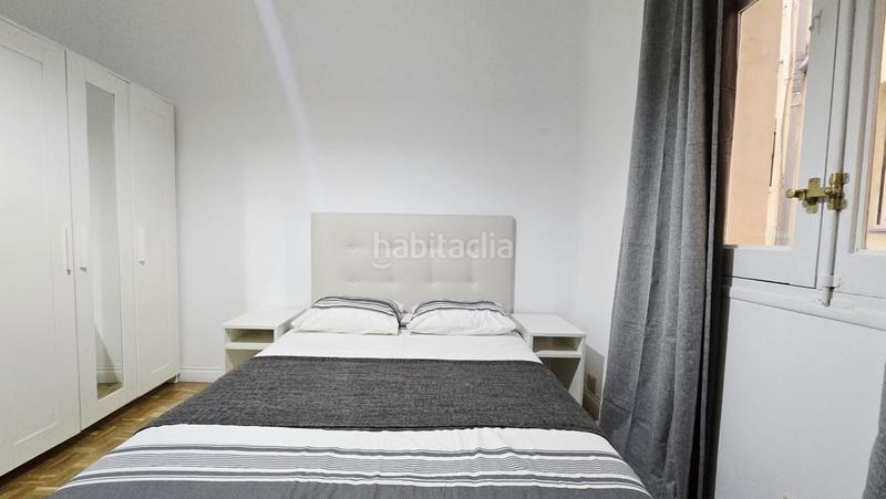Foto f24ddd25-9a7d-4994-b509-f15fcd7964d5. Rent flat with heating in Recoletos Madrid
