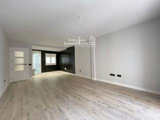Piso  Avenida villamayor. Exclusiva vivienda reformada integralmente con acabados de porce