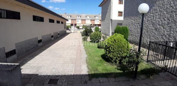 Foto 52ed0533-4376-4e91-9d2f-305d68ff3aa8. Alquiler local comercial en Terradillos