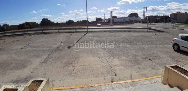 Foto 84c3bfb6-adcf-4500-a55e-06a257e1f540. Alquiler local comercial en Terradillos