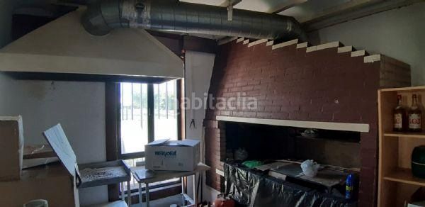 Foto bd9946a9-3e21-48ec-9cfa-135299ee56ce. Alquiler local comercial en Terradillos